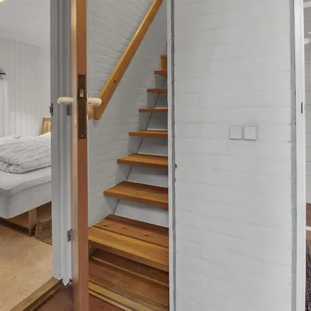 Сasa de vacaciones Emilla - 3-8km From The Sea By Interhome